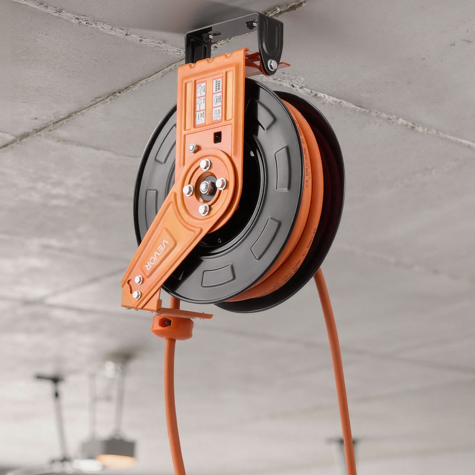 Automatinė oro žarnos ritė VEVOR NT-A15B, 15 m
