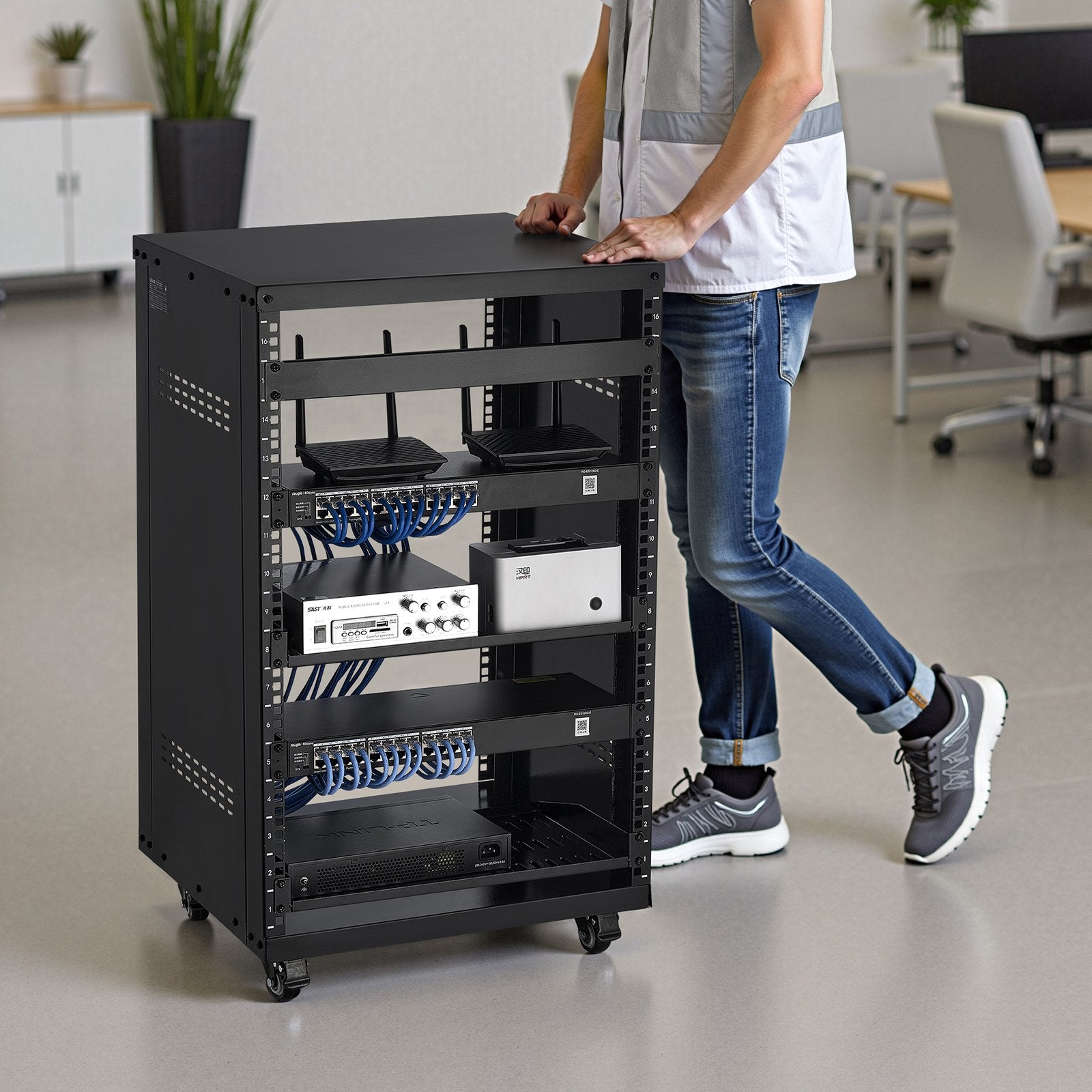AV įrangos stovas VEVOR SPT-605-16, 16U talpa