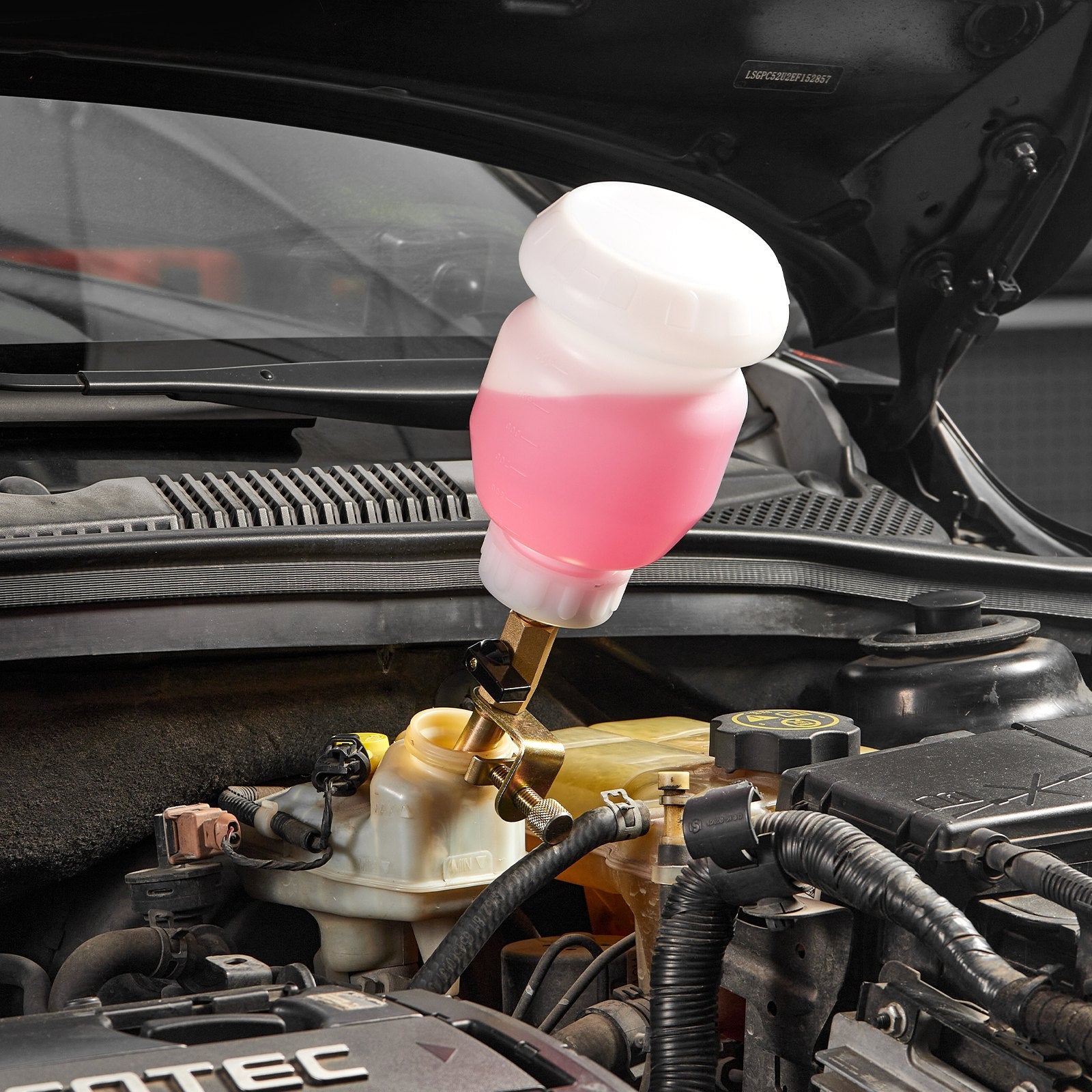 Stabdžių skysčio keitimo įrenginys VEVOR YS-090, 3 l talpa